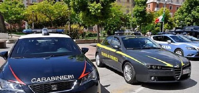 ‘Ndrangheta, smantellati i due principali clan operanti a Cosenza: 18 fermi