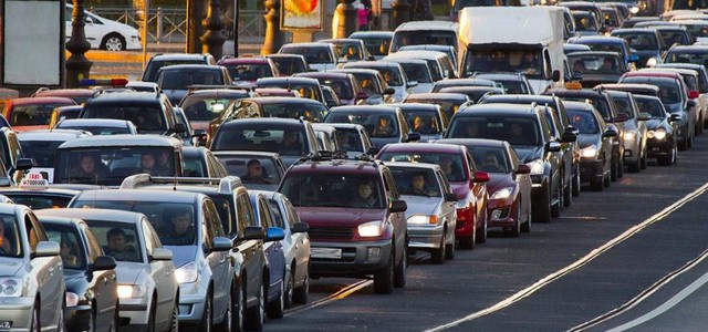 Effetto lockdown, diminuiscono i consumi di gasolio e benzina