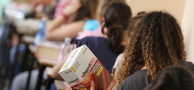 Scuola: 58.348 posti tra prof, presidi e personale Ata
