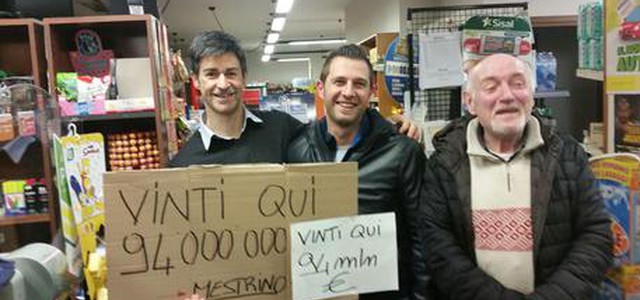 Superenalotto: esce il 6, vinti 93 milioni