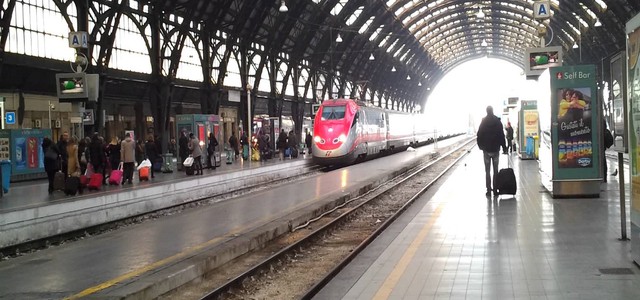 "Non possiamo più pagarci un affitto, aiutateci a ritornare nelle nostre abitazioni in Calabria"