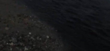 Acqua nera dal fiume Crocchio al mare a Cropani Marina (VIDEO)