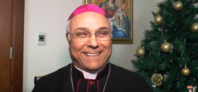 Gli auguri di Natale di mons. Bertolone: "Un viaggio ideale nella mangiatoia di Betlemme" (VIDEO)