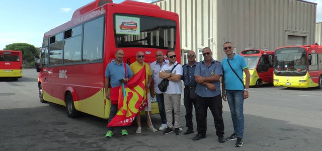 Sciopero lavoratori Amc: "Problemi atavici e silenzio. Tra 20 giorni nuovo sciopero" (VIDEO)