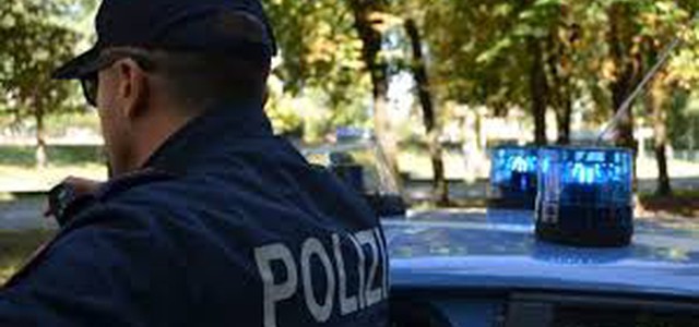 Coronavirus,  positivo organizza festa in casa a Lodi