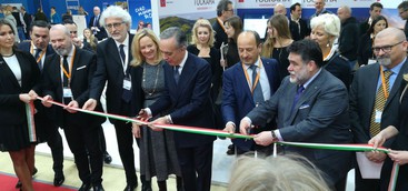 MITT di Mosca: l’ambasciatore russo visita lo stand della Calabria