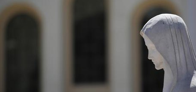 Papa nomina un 'inviato' per Medjugorje