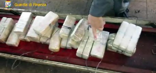 Traffico di cocaina dal Sudamerica, 19 arresti