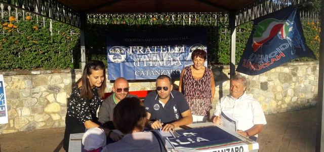 No Ius Soli, Fratelli d'Italia raccoglie mille firme a Catanzaro