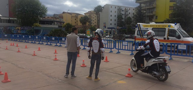 Sicurezza stradale, il tour della Fondazione Ania