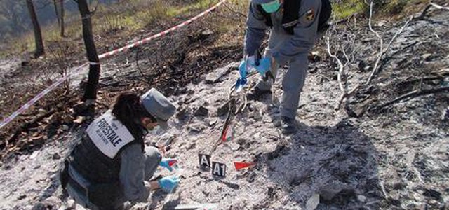 Incendio dopo bruciatura erbacce, denunce