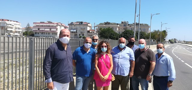 SOPRALLUOGO SU PIAZZALE MAESTRI DEL LAVORO DELLA COMMISSIONE TURISMO E POLITICHE DEL MARE PRESIEDUTA DA URSINO