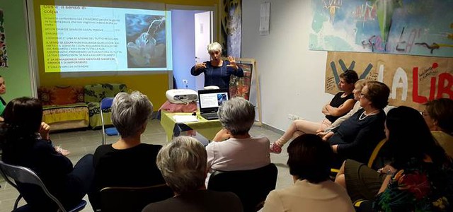 Al Dementia Cafè di aprile il tema della differenza tra rimorso e senso di colpa