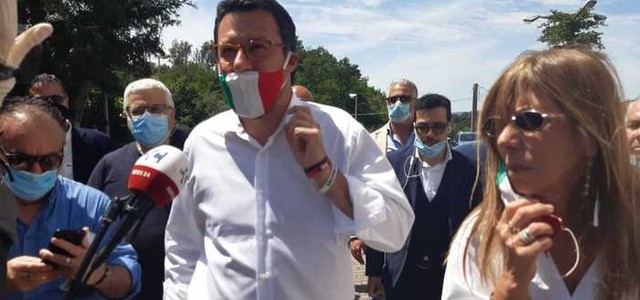 Salvini in Calabria: "Sì a Ponte sullo Stretto, investire in infrastrutture"