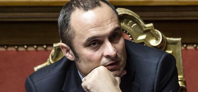 Governo: il ministro Costa si è dimesso