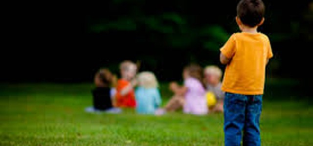 Il  Garante marziale su bambino autistico