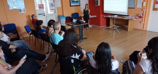 AISM e Ladri di luce insieme contro la sclerosi multipla con il corso di fotografia “Scatti oltre”