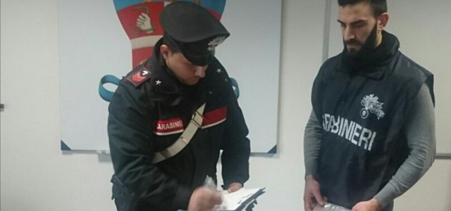Marijuana nel bagagliaio, arrestato