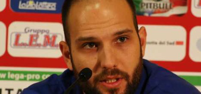 Catanzaro, Tavares ceduto al Catania