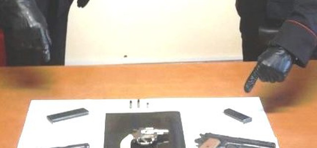 Detenzione illegale di armi e munizioni, arrestato 61enne nel Catanzarese