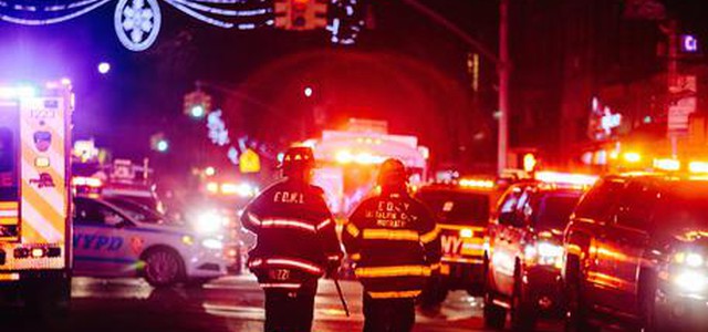 Rogo in edificio del Bronx a New York, almeno 12 morti, anche un bimbo