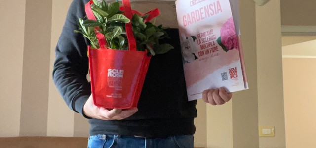 Lo chef lametino Emanuele Mancuso, volto Rai degli ultimi anni ,testimonial nazionale di AISM per la campagna “Bentornata Gardensia”
