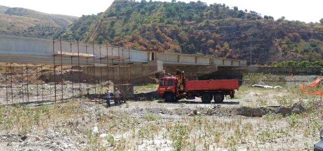 Deliberato il finanziamento per il completamento del Ponte di Paterriti