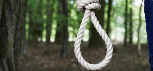 Ex collaboratore di giustizia trovato impiccato ad un albero nel Vibonese