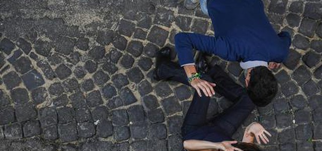 Coppia aggredita a Milano, lei 19 anni è stata stuprata