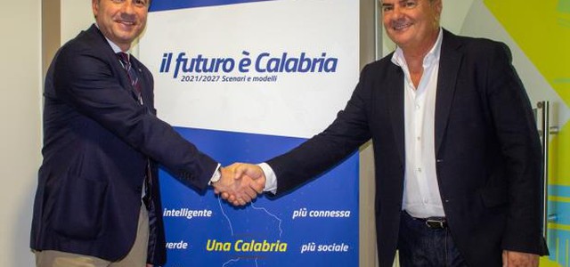 INCONTRO PROFICUO TRA IL PRESIDENTE DEL CONSIGLIO REGIONALE FILIPPO MANCUSO E IL SEGRETARIO DELLA UIL-CALABRIA SANTO BIONDO.  “UNIRE LE FORZE PER AFFRONTARE LE SFIDE DEL MOMENTO”