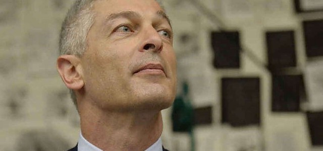 Sanità, Morra (M5S): "Nomine senza concorsi pubblici ai soliti noti"