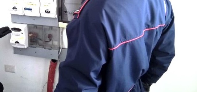 Furto aggravato di energia elettrica, denunciata casalinga