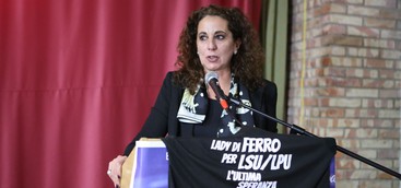  Il neo deputato Wanda Ferro (FdI) ringrazia gli elettori a Serra San Bruno