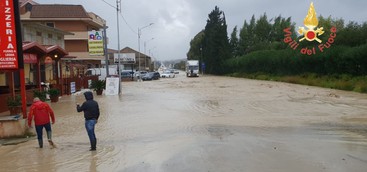 Maltempo, disagi nel Catanzarese: tromba d'aria a Cropani
