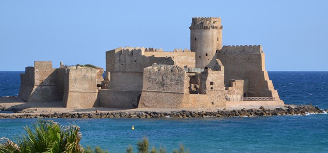 La Calabria tra le mete preferite in Italia nel 2017: Le Castella al primo posto assoluto