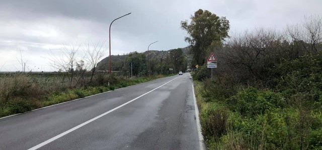 150KM A PIEDI SULLA S.S.106: SINGOLARE PROTESTA A REGGIO CALABRIA CONTRO IL GOVERNO