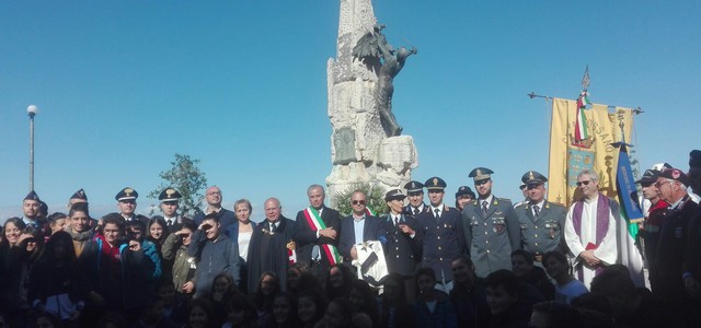 RICORDATO IL SACRIFICIO DI QUANTI PERIRONO PER LA PATRIA E LA LIBERTÀ