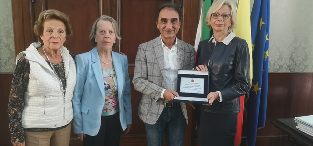 Abramo celebra con una targa i 50 anni di Amici della musica