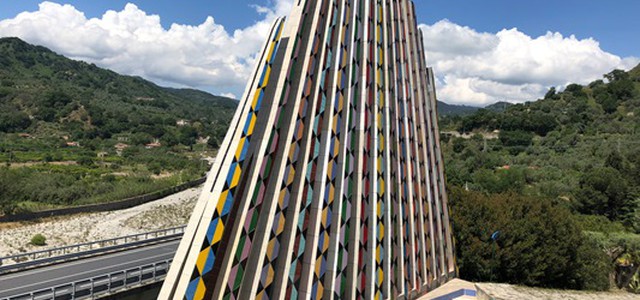 Anteas Catanzaro propone l'arte di Nick Spatari e la bellezza della Calabria come progetto culturale