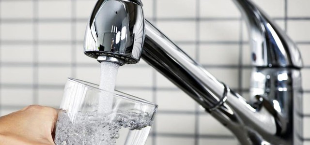 Acqua non potabile nel quartiere Santa Maria