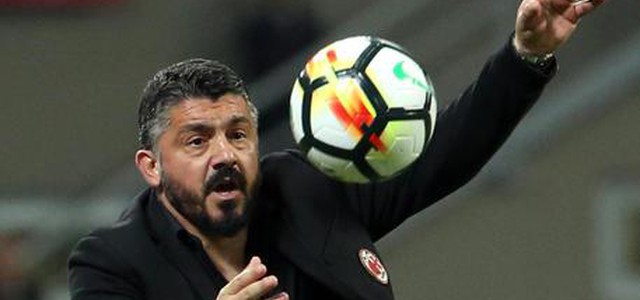 Serie A, Napoli soffre ma vince. Tonfo Inter, stecca il Milan