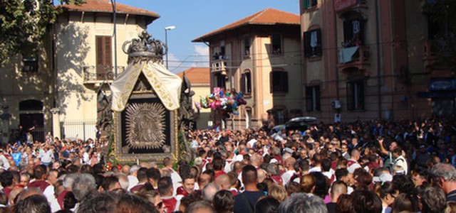 50 Mila fedeli alla consegna della Sacra effigie della Madonna della Consolazione
