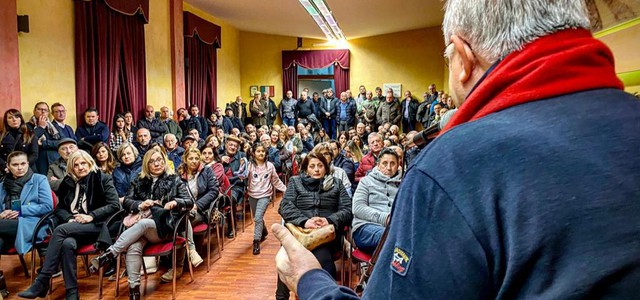 Regionali, Callipo a Rogliano: "Non possiamo rimettere la sanità in mano a chi l’ha affossata"