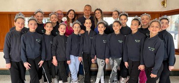 Riconoscimenti importanti per la scuola Artedanza di Catanzaro nella dodicesima edizione di “Danza oltre confine”, un concorso svoltosi sabato 1 e domenica 2 aprile a Napoli.