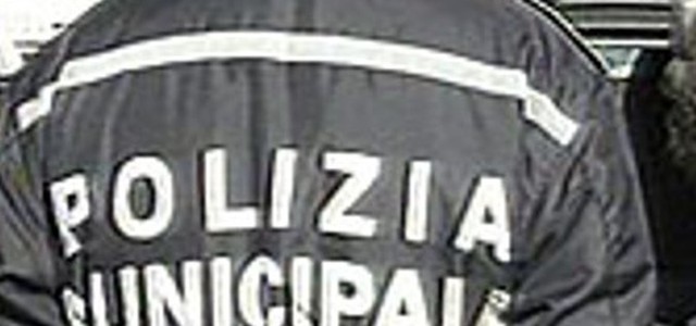 Controlli per contrasto all’abusivismo commerciale nell’area mercatale di Piazza del Popolo