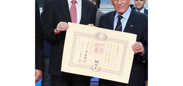 Giuseppe Pellicone riceve “Ordine del Sol Levante” al Centro Olimpico FIJLKAM: la più alta onorificenza giapponese conferita ad un reggino