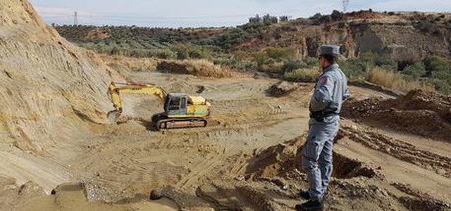 Sequestrata cava abusiva nel cosentino
