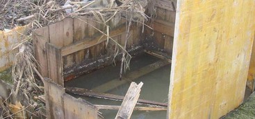 Parco della Fiumarella - Codacons denuncia: "Ennesima incompiuta trasformata in una discarica a cielo aperto"