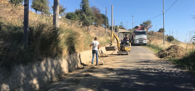 Hanno preso il via gli interventi di pulizia dei canaloni in via Curtatone e viale Emilia 