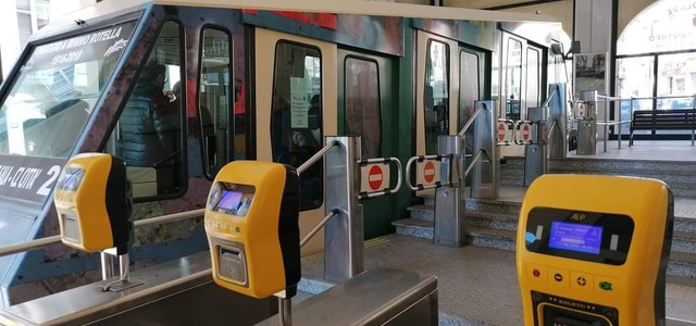 Catanzaro: FUNICOLARE E STRISCE BLU GRATUITE DALLE ORE 17